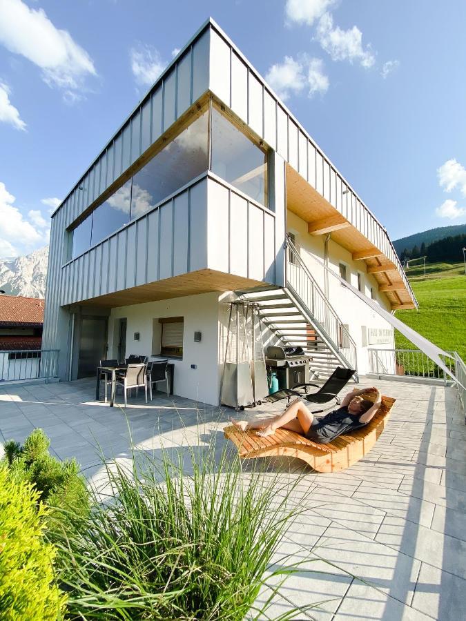 Haus Am Schihang Lermoos Exterior photo
